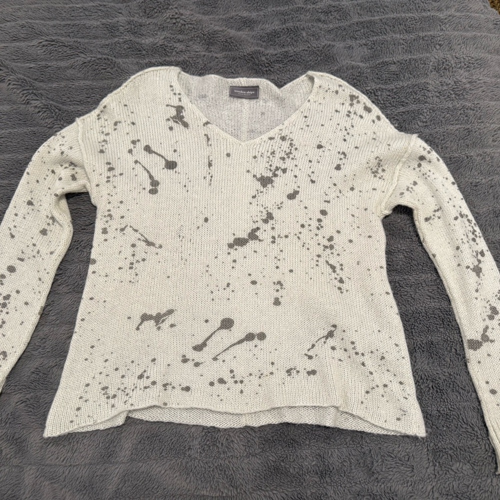 Wooden Ships Cream and Gray Knit Sweater